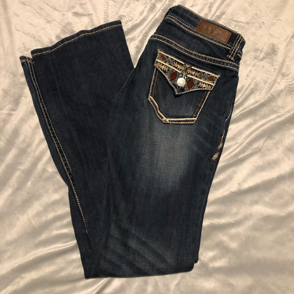 Stylish Women's Jeans in Dark Blue